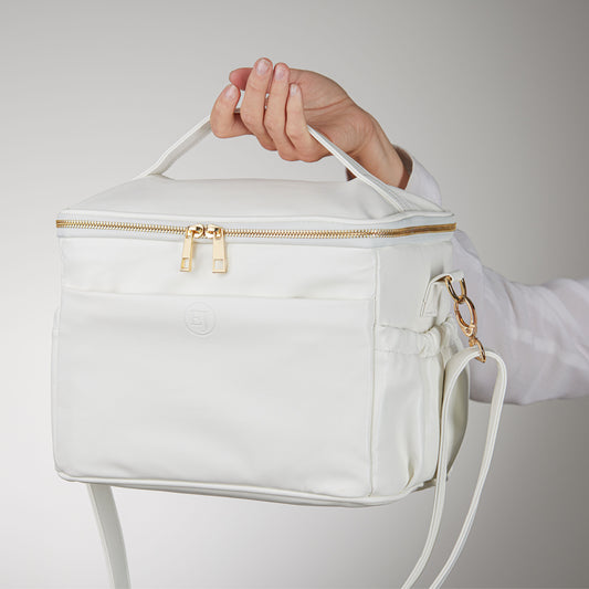 Premium Sustainable Insulated Lunch Bag – Cruelty-Free, Waterproof Faux Leather, Hot & Cold - Winter White
