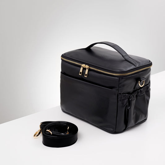 leather lunch bag chic in black colour